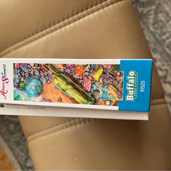 Beachcomber’s Bounty 1000 piece puzzle - Picture 3 of 3